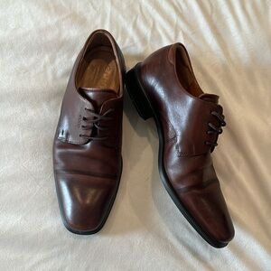 Men’s Ecco Dress shoe. Brown leather. European Size 43 (US Size 10)